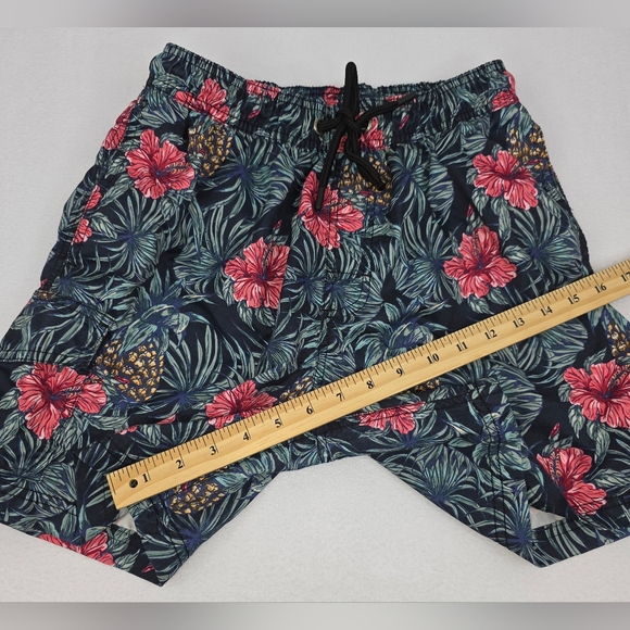 U.S Apparel Men's Floral Pineapple Swim Trunks Small Lined Drawstring D-3379 - Picture 2 of 10